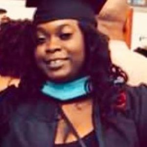 Meet your Posher, Alexandria